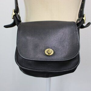 Vintage Coach Legacy Small Flap Black Leather Purse Crossbody Bag CJD 9965